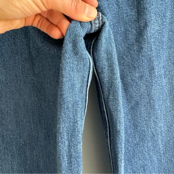 J Brand x Elsa Hosk Monday Jean in Workday Blue
Wide Leg Jeans Size 29 - Picture 15 of 15